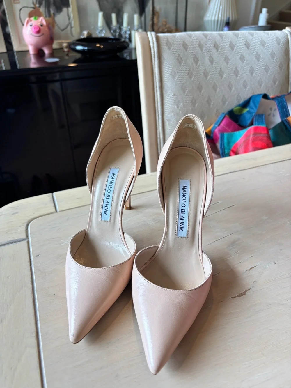 Manolo Blahnik Blush Pink Leather Pointed-Toe D'Orsay Pumps - Picture 1 of 3